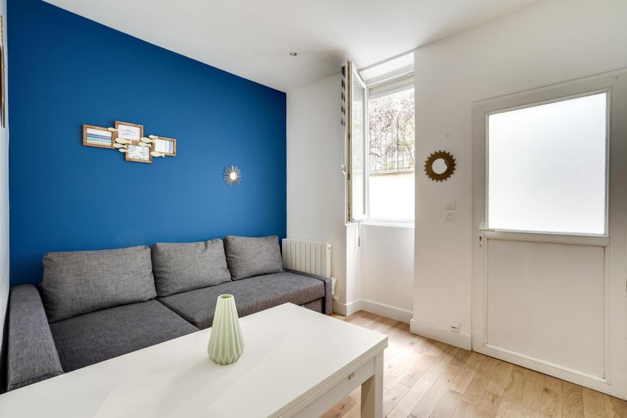 Apartment 3 People Close Eiffel Tower By Weekome Paris Bagian luar foto
